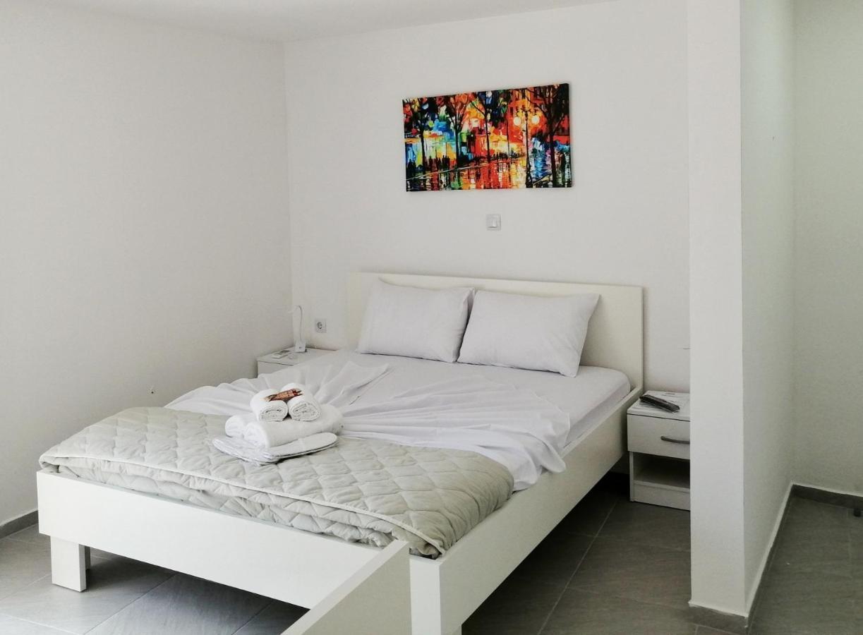 Redex Apartments Ohrid Exterior photo